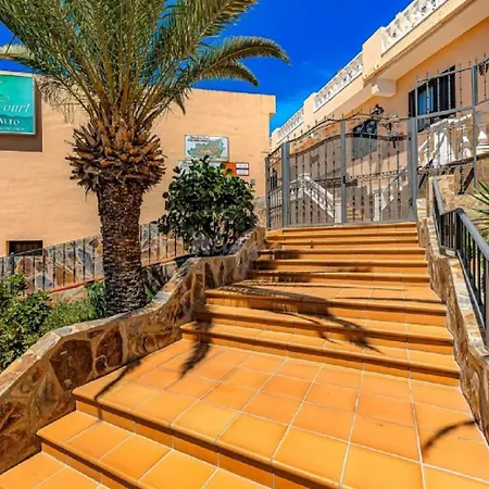 アパート Paradise Ocean View Apartment With Terrace アデヘ