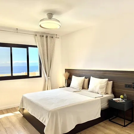 Paradise Ocean View Apartment With Terrace